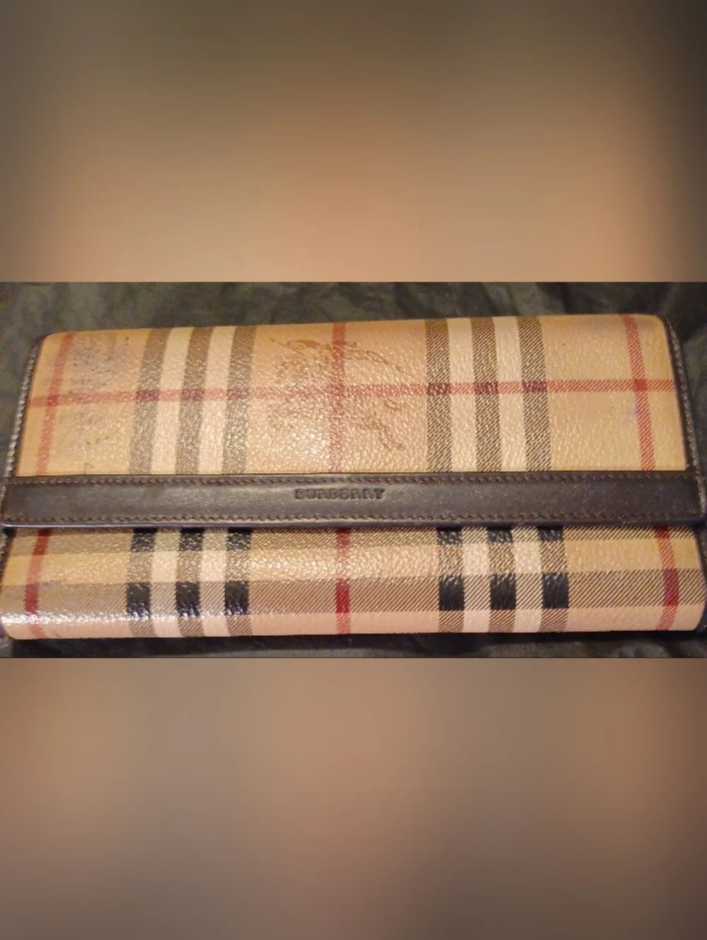 Vintage Burberry Haymarket Check Flap Wallet With knight & logo In brown trim.